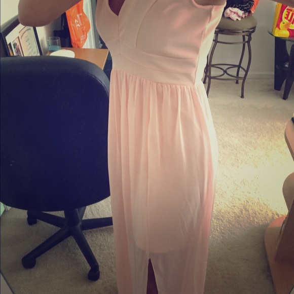 Beautiful Pale Pink Venus Dress!