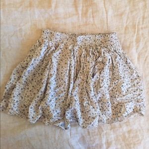 Brandy Melville mini skirt