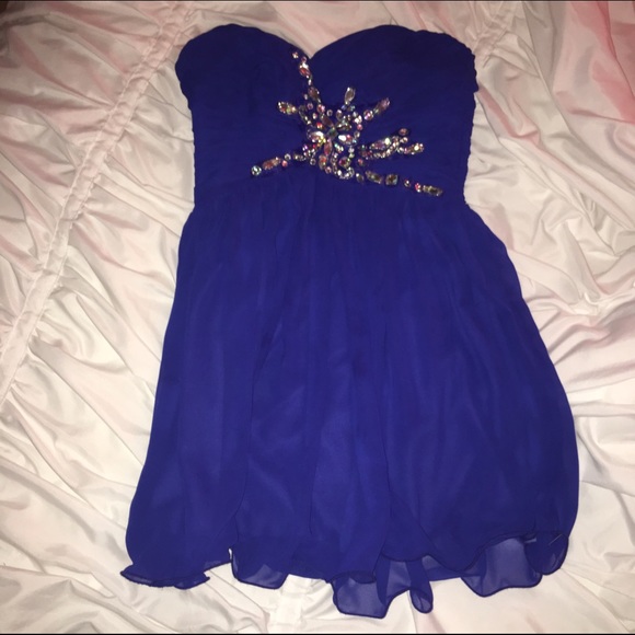 Homecoming/Forma dress