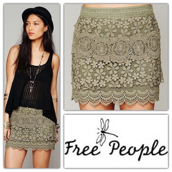 FREE PEOPLE MIX FIELD FLOWER SKIRT