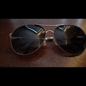 Tan and gold, Steve Madden sunglasses😍