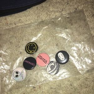 NWT 6 Hot Topic pins