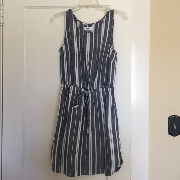 Old Navy Gray/White Dress