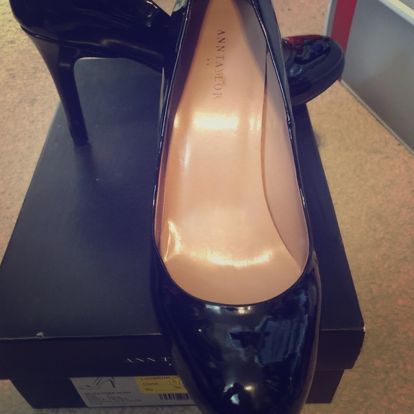 Ann Taylor Pumps