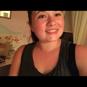 Meet your Posher, Sophia