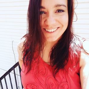 Meet your Posher, Carla