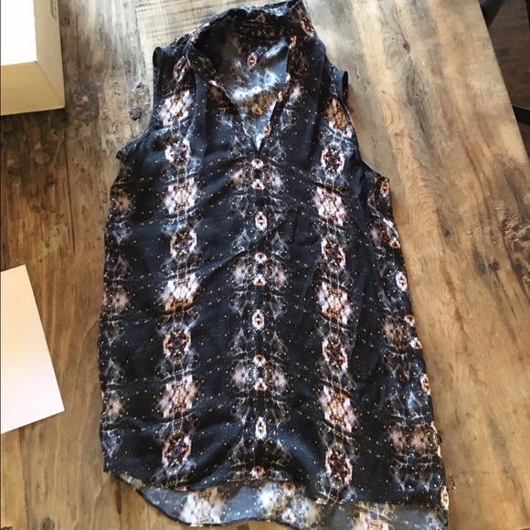 Theyskins Theory blouse