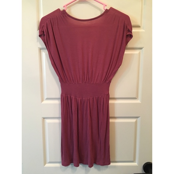 Maroon / red v-neck top - Picture 2 of 2