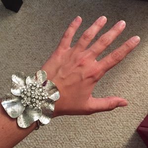 Giant flower bracelet