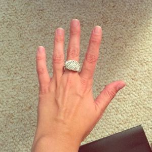 Gorgeous silver ring