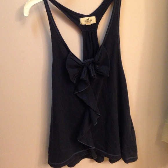 Navy blue tank top with bow