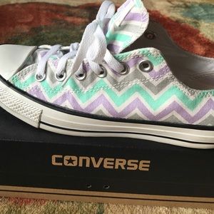Chevron Converse