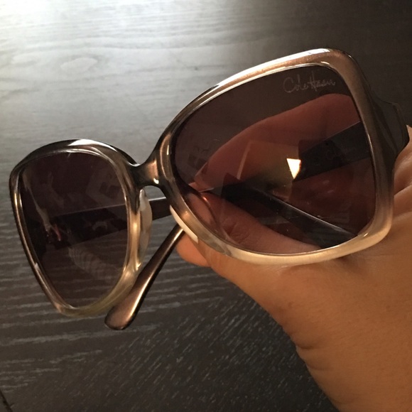 Pre-owned Cole Haan oversized sunglasses