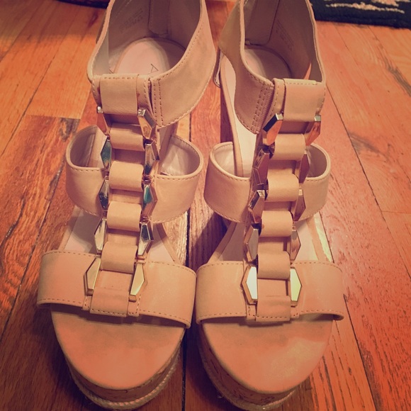 aldo clear wedges