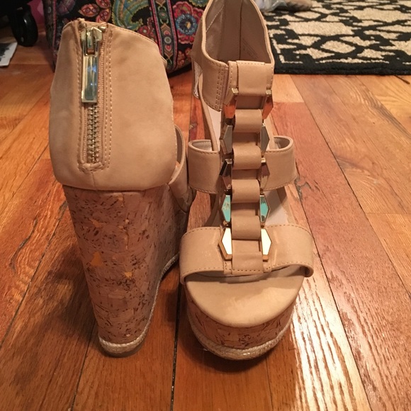 aldo clear wedges