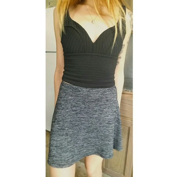 Guess crop top NWT - Picture 3 of 3