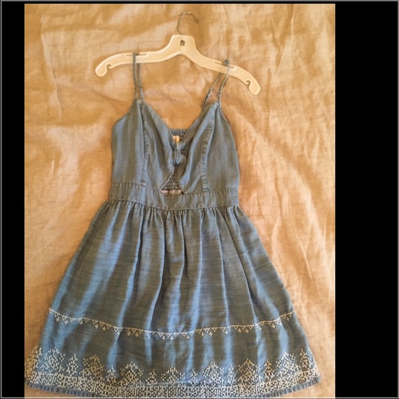 Hollister Jean cut out dress