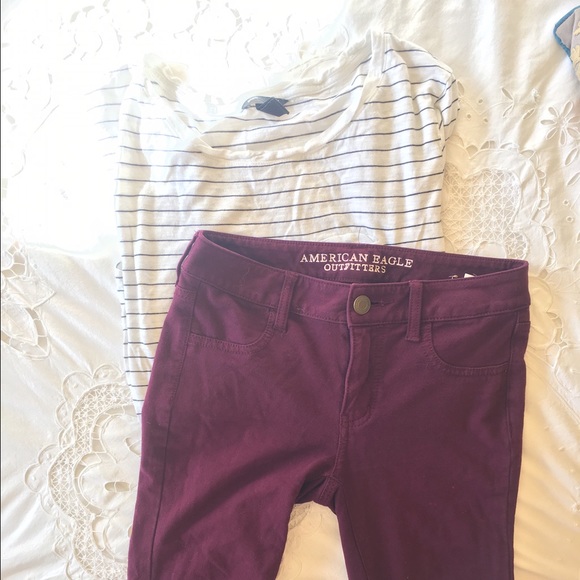Maroon American Eagle Jeggings