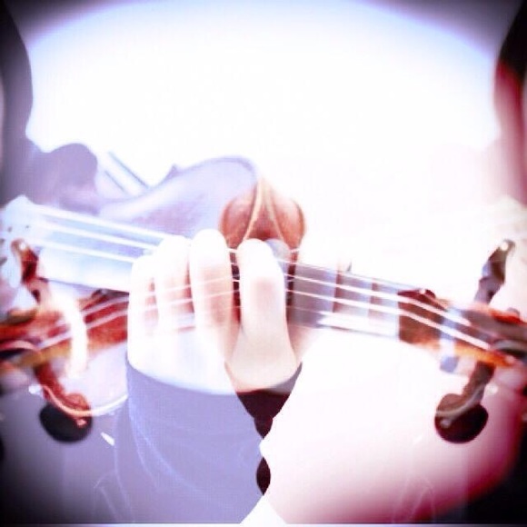 Meet your Poshmark seller, Stephanie! - Picture 3 of 4