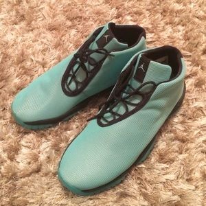 Jordan Women's Sneakers 💍