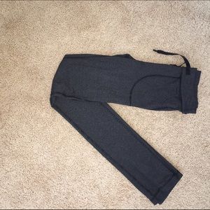 Lulu Lemon Leggings with pockets