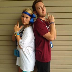 Meet your Posher, Devin