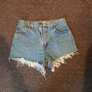 Levi High waisted shorts