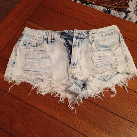Frayed, acid wash denim shorts