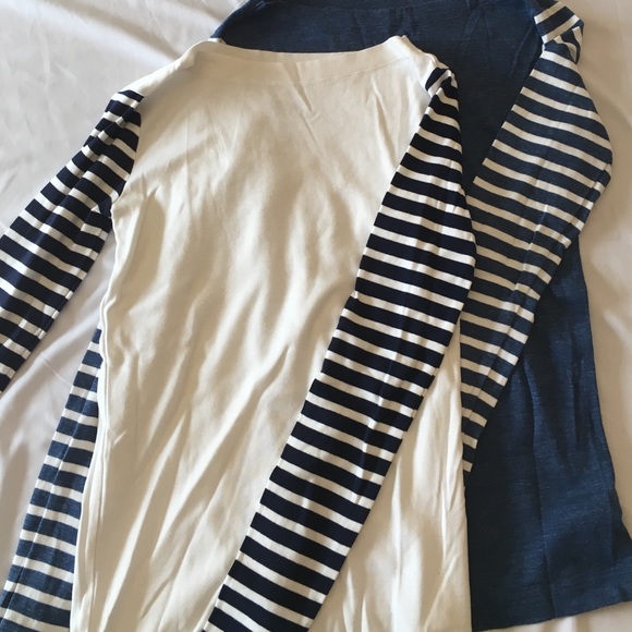 GAP Long Sleeve Tee
