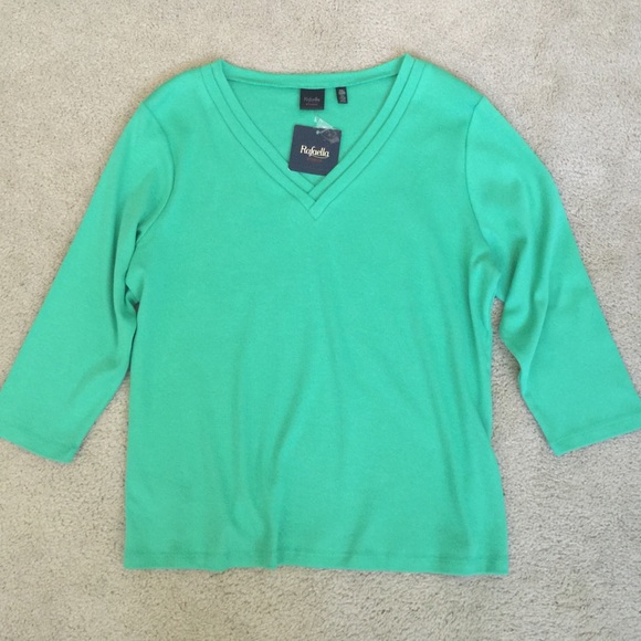 3/4 sleeves Rafaella studio Lucky green Top NEW