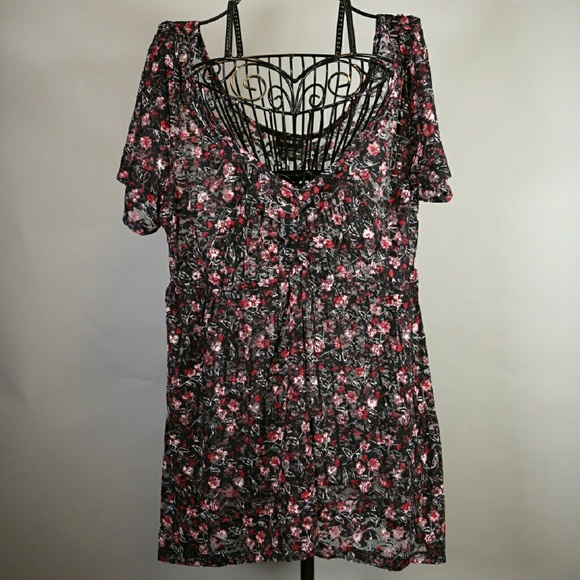 NWT Torrid lace top