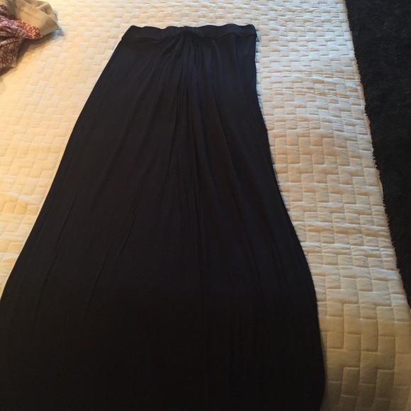 Cabi Long Navy Knot Skirt-- Size Medium