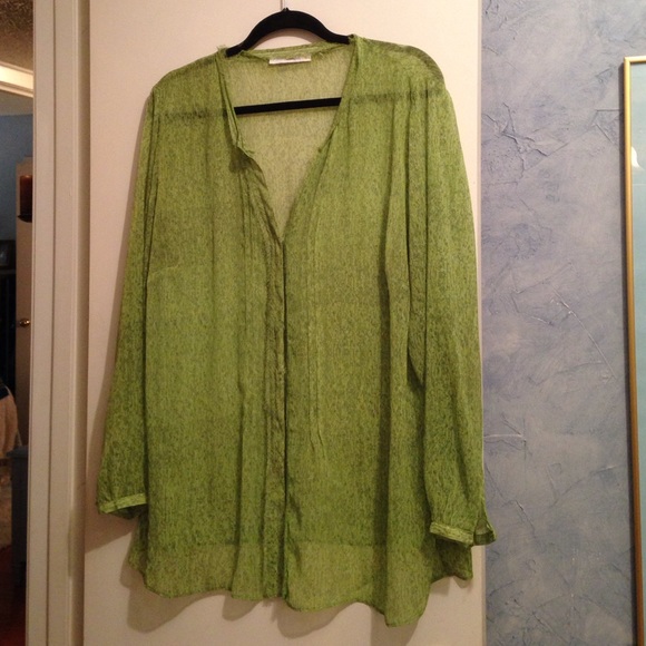 Tahari Blouse