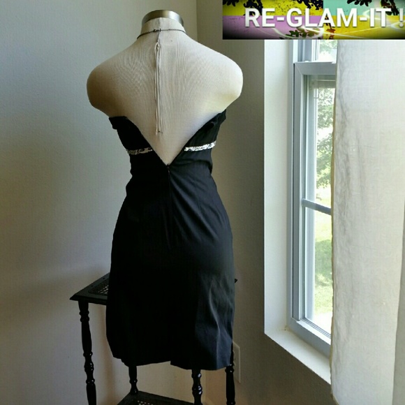 WHBM...BLACK /WHITE ...DRESS - Picture 3 of 4