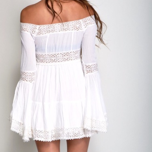 White off the shoulder dress - Picture 2 of 3