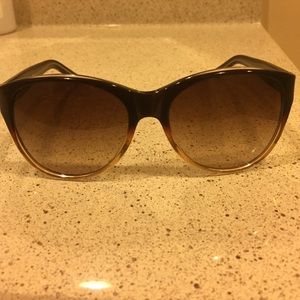 Tory Burch Sunglasses!