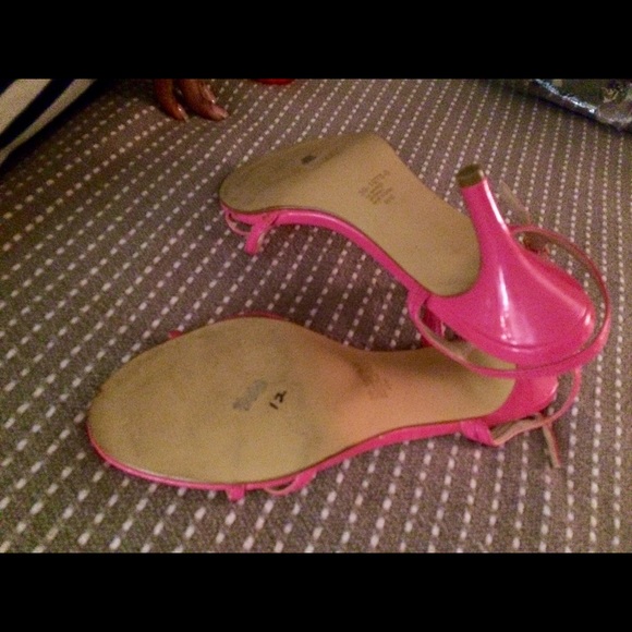 PINK💕 low heel EUC  9.5m Firm price - Picture 4 of 4