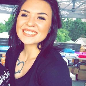 Meet your Posher, Lexi