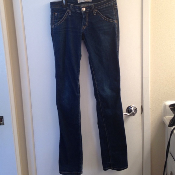 Hudson straight leg jeans size 28