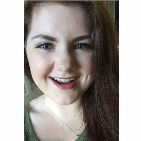 Meet your Posher, Nikki