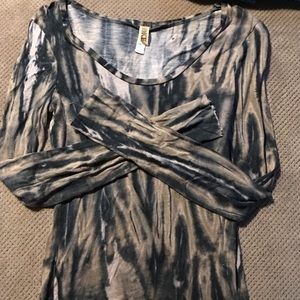 BKE long sleeve burnout