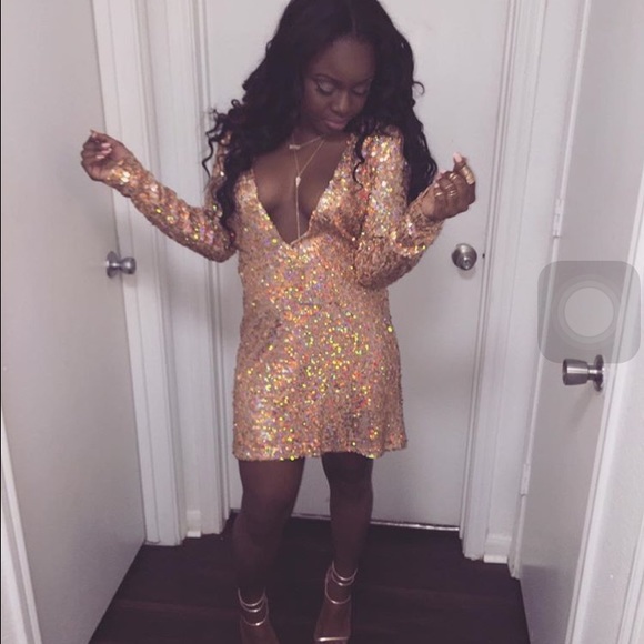 Long Sleeve Deep Plunge Misguided Dress - Picture 2 of 4