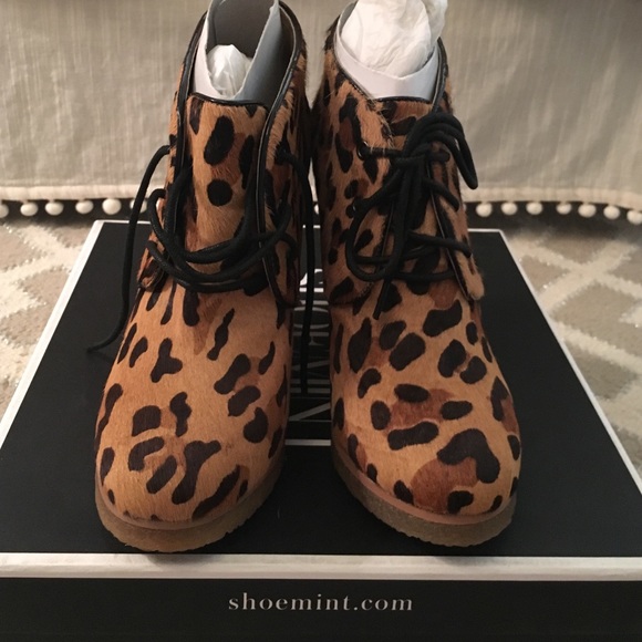 Shoemint Leopard wedge