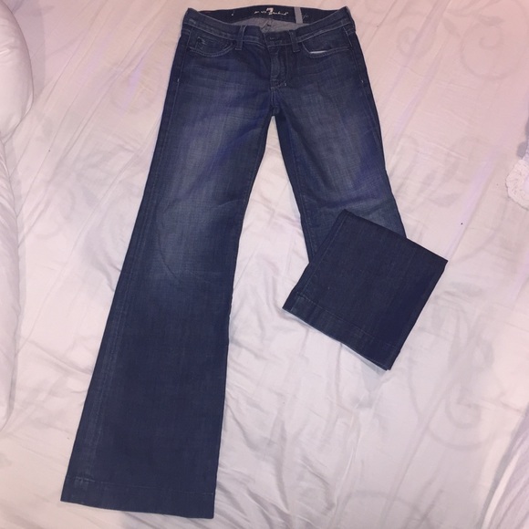 SEVEN JEANS