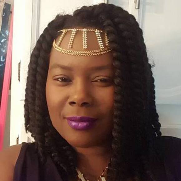 Meet your Posher, Tawana - Picture 1 of 1