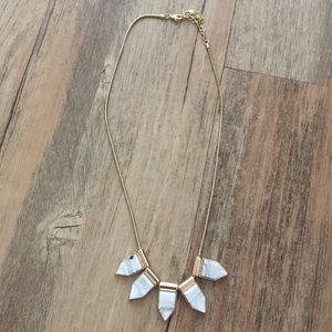 NWOT H&M White Marbled Geo Necklace