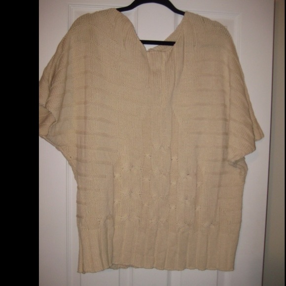 Cream Short Sleeve Sweater