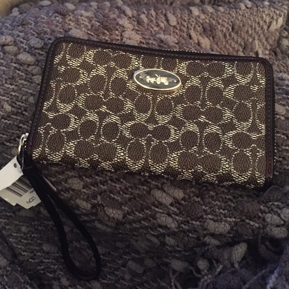 🌟sold🌟 Coach wallet/wristlet