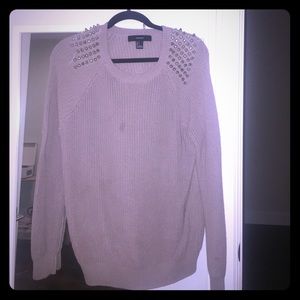 Oversized Beize sweater with studs