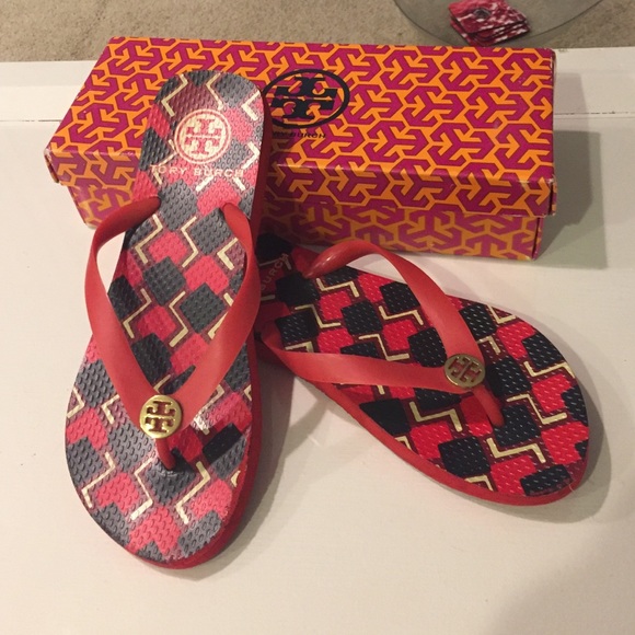 Tory Burch "lobster" flip flops size 8